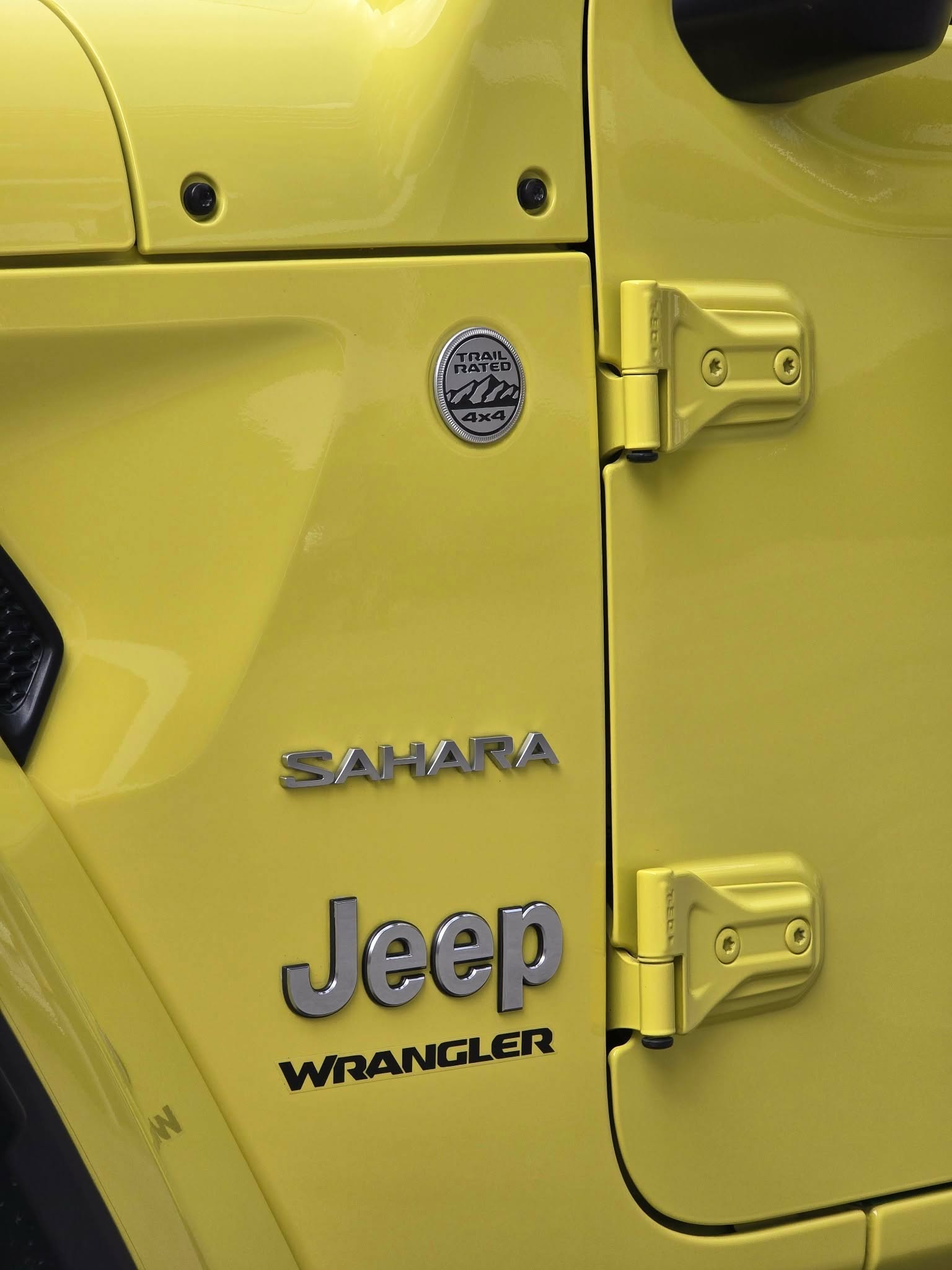 2024 Jeep Wrangler Sahara 4x4 2.0 photo 4